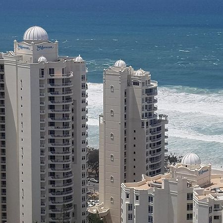 Apr Private Suites Moroccan By The Beach Gold Coast Exterior photo