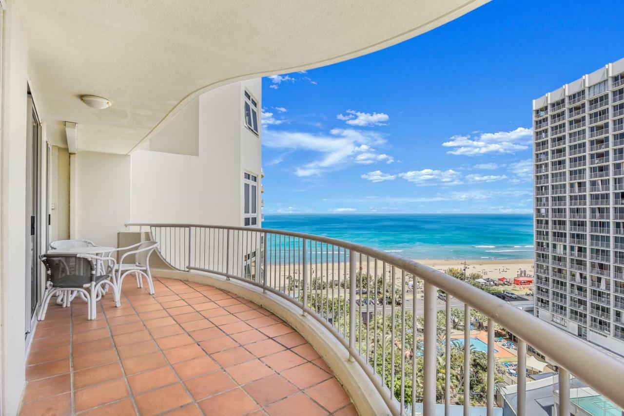 Apr Private Suites Moroccan By The Beach Gold Coast Exterior photo